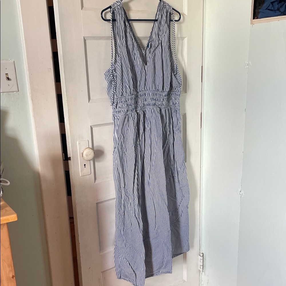 Old Navy Blue and White Striped Maxi Dress